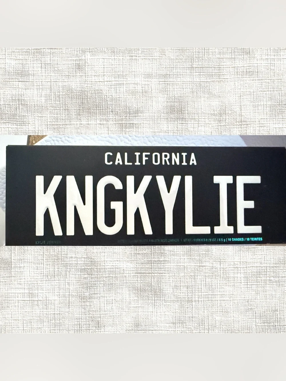 King Kylie Pressed Shimmer Eyeshadow Palette - Limited edition ♥️